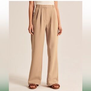 Abercrombie Sloane tailored pant, tan color, size 27XS (extra short length)
